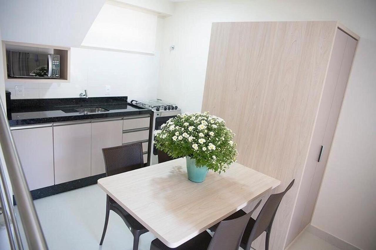 Residencial Gaivotas 17 - 1 Quartos - Apto Aconchegante A 70M Praia Dos Ingleses ฟลอเรียนอโปลิส ภายนอก รูปภาพ